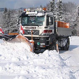 Winterdienst - Schneeräumarbeiten Kellererbau Antherin bei Salzburg